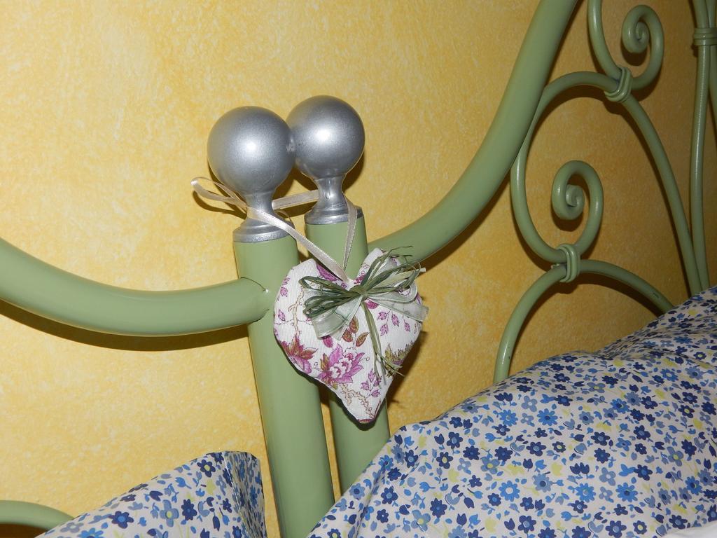 B&B Il Riccio กอสเตร์มาโน ภายนอก รูปภาพ